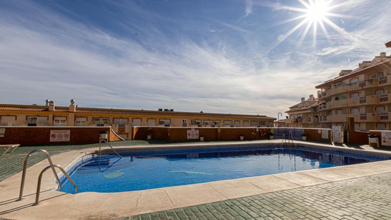 797 Holiday Rentals- Piso Con Amplia Terraza A Solo 1 Min De La Playa Бенальмадена Екстер'єр фото
